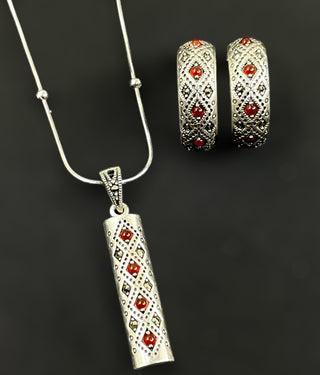 The Emaya Silver Marcasite Pendant Set