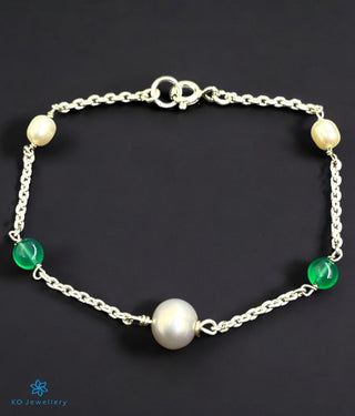 The Advita Silver Pearl Bracelet