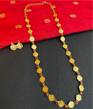 The Poornika Silver Lakshmi Kemp Kasumala Necklace & Earrings