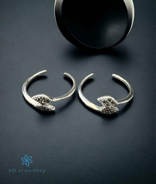 The Leaf Silver Marcasite Toe-Rings