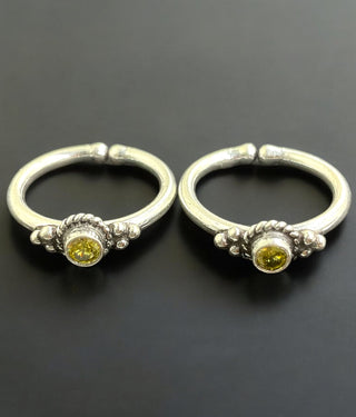 The Yakshi Silver Gemstone Toe-Rings (Yellow)