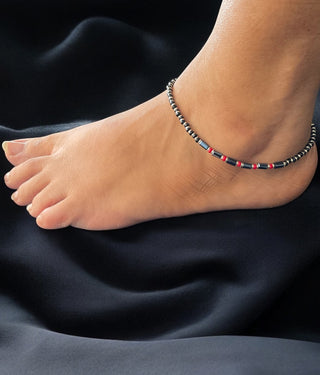 The Sharanya blackbead Silver Anklets