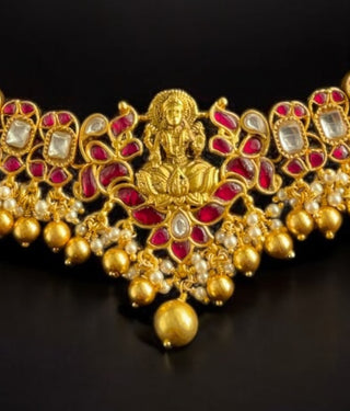 The Vandana Silver Lakshmi Nakshi Kundan Necklace