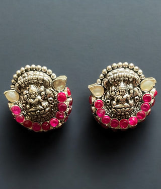 The Abhata Silver Kempu Lakshmi Pendant & Earrings (Oxidised)