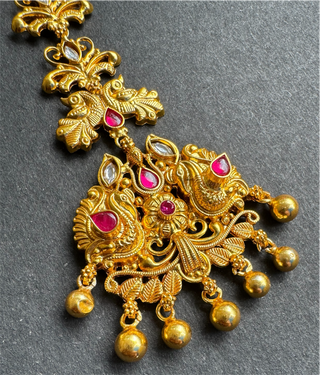 The Svarnika Silver Peacock Bridal Maang Tikka (Red)