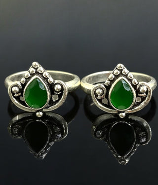 The Kamya Silver Gemstone Toe-Rings