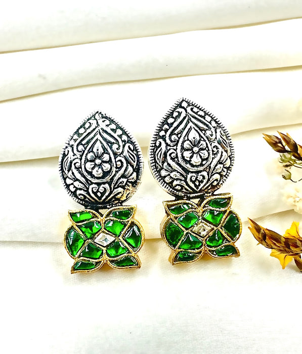 The Intricate Silver Kundan Earrings (Green)(2 tone)