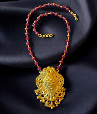 The Ittina Gandaberunda Silver Nakshi Necklace