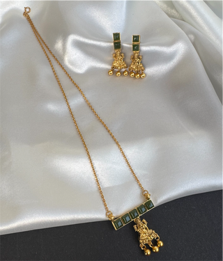 The Parina Silver Green Kemp Necklace & Earrings