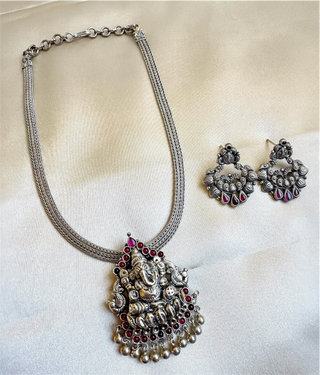 The Riddhesh Silver Ganesha Pendant & Earrings