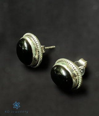 The Vasuka Silver Gemstone Earstuds (Black)