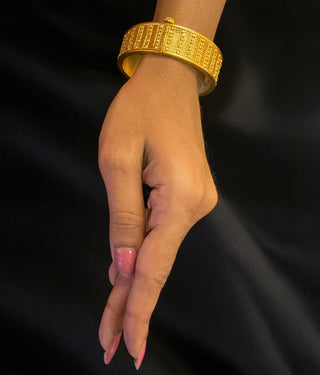 The Muktika Silver Antique Openable Bracelet(Size/2.2/2.4/2.6/2.8)