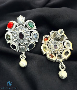 The Arohi Silver Navratna Guttapusalu Necklace (Oxidised)
