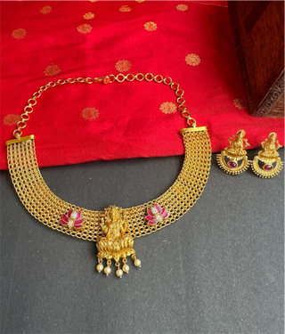 The Shrima Lakshmi Silver Mesh Necklace