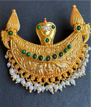 The Pushpita Kokkethathi Silver Kodava Green kemp Necklace & Earrings