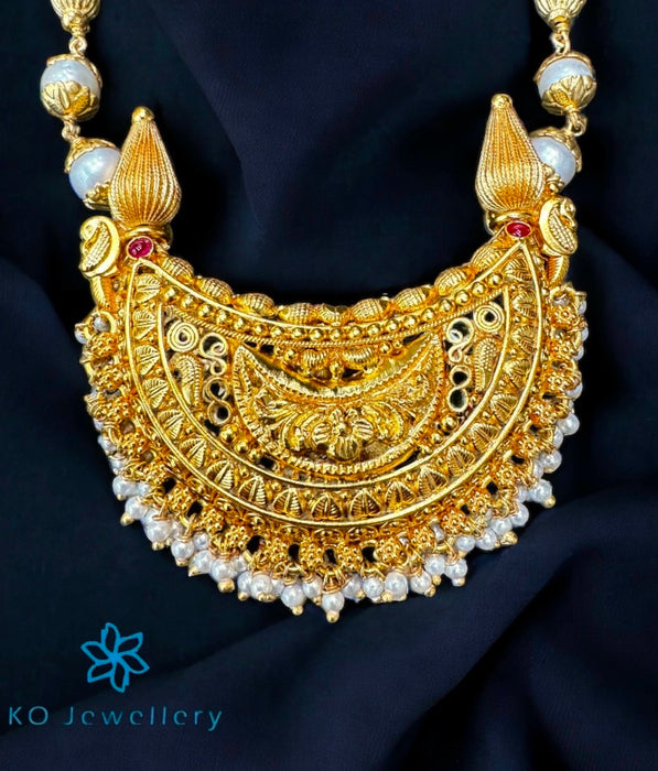 The Lakshanya Kokkethathi Silver Pearl Kodava Necklace