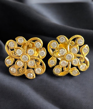 The Uvasri Diamond Sparkle Silver Earstuds