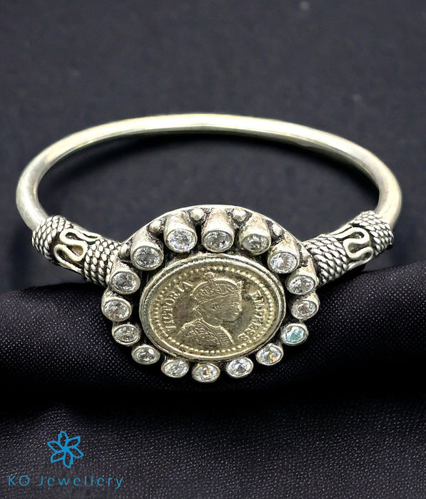 The Victoria Silver Antique Openable Bracelet (Size 2.2)