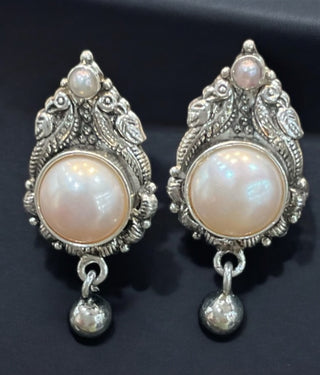 The Ojus Silver Peacock Pearl Earrings