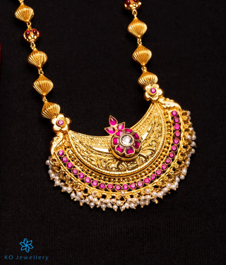 The Adyant Kokkethathi Silver Kodava Necklace