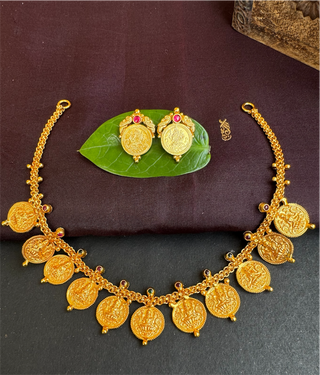 The Hiranya Silver Lakshmi Kasumala Necklace & Earrings