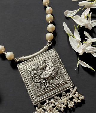 The Vashistha Silver Heritage Nakkasi Pearl Necklace