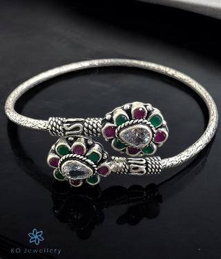 The Pujita Silver Openable Gemstone Bracelet