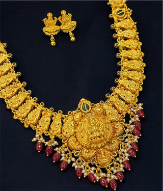 The Hiranyaprabha Silver Lakshmi Nakshi Necklace & Earrings