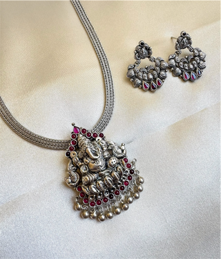 The Riddhesh Silver Ganesha Pendant & Earrings