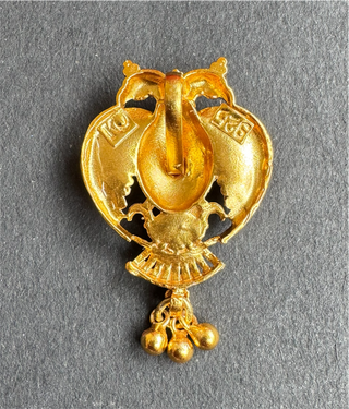 The Yashvi Silver Gandaberunda Pendant & Earrings