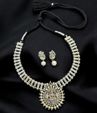 The Aryahi Silver Lakshmi Nakshi Necklace & Earrings