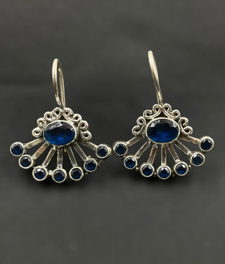 The Visara Silver Gemstone Earrings (Blue)
