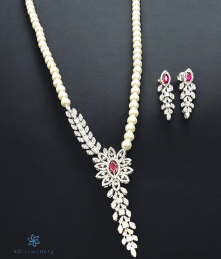 The Saima Sparkle Silver Necklace & Earrings