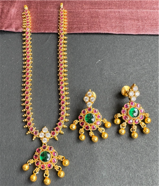 The Arunika Silver Necklace & Earrings (Red)