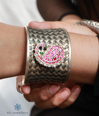 The Woven Silver Paisley Antique Open Cuff