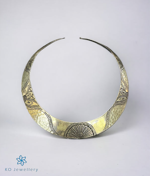 The Zari Silver Antique Hasli Necklace
