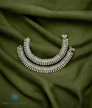 The Yash Plain Silver Bridal Anklets
