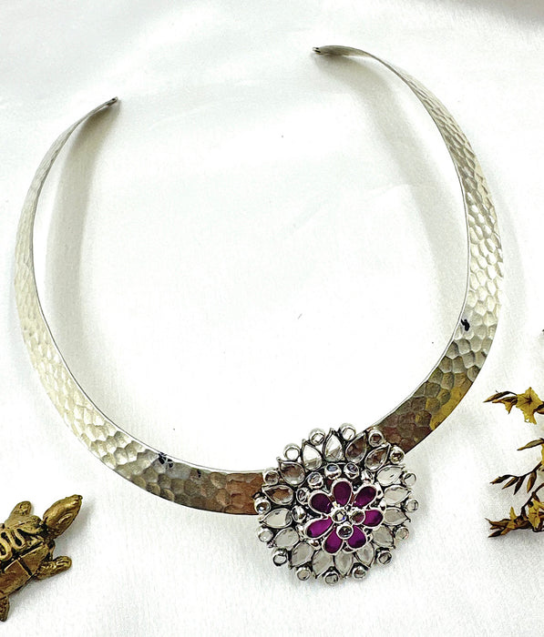 The Silver Antique  Hasli Necklace