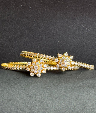 The Kavini Silver Traditional Close Setting Diamond Openable Kada -Single (Size 2.6)