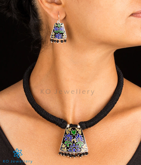 The Chittara Silver Meenakari Necklace(Black)