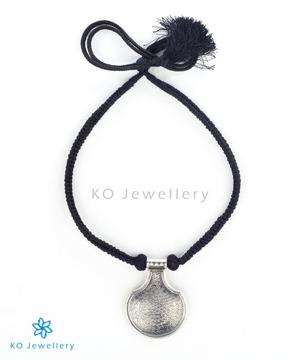 The Vachya Silver Necklace