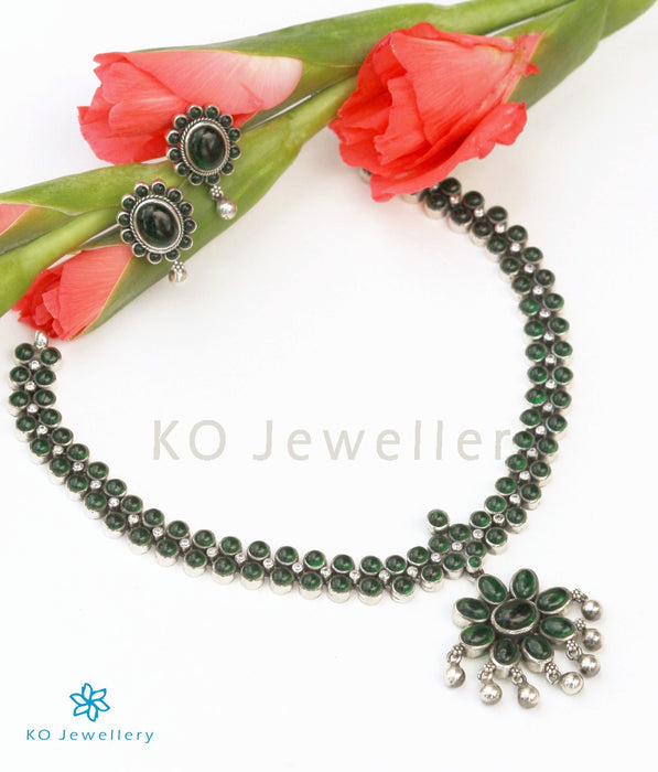 The Nivi Addige Silver Necklace (Green/Oxidised)
