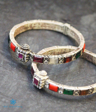 The Vaidehi Silver Navaratna Bracelet (Oxidised/Size/2.2/2.4/2.6/2.8)