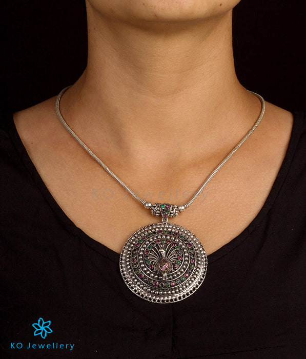 The Neelakanta Silver Necklace