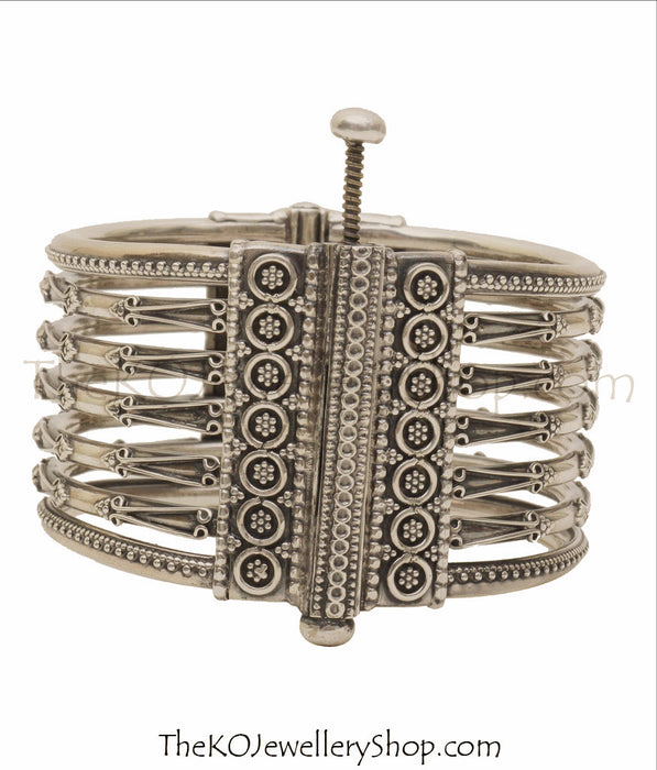Shop online for women’s silver bangles