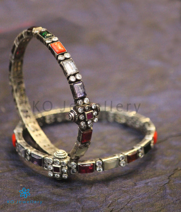 The Sattva Silver Navratna Bracelet (Oxidised/Size 2.8)