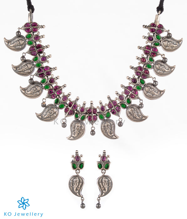 The Avighna Antique Ganesha Silver Necklace Set