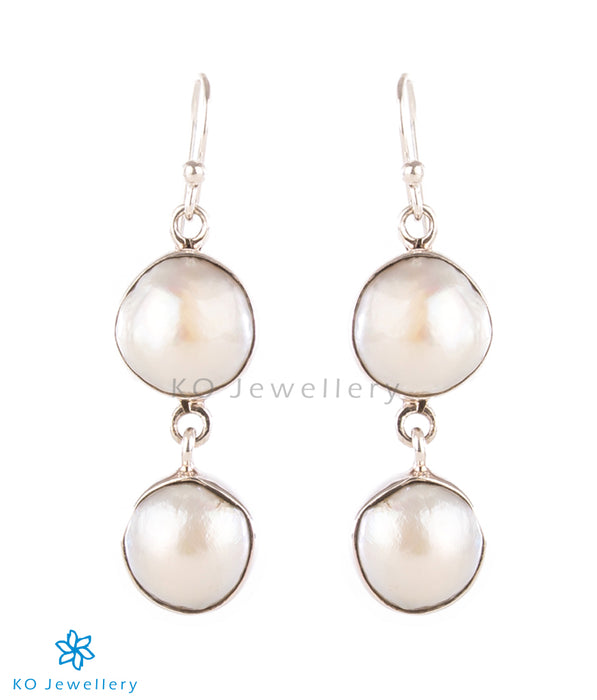 The Induratna Silver Pearl Earrings (2 pearls)