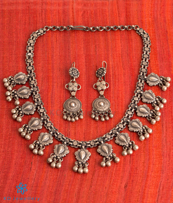 The Morpankh Silver Antique Necklace