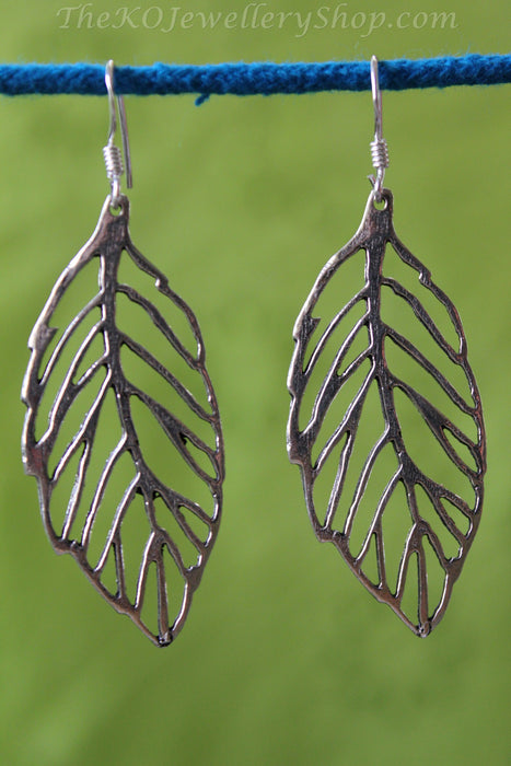Leaf shaped affordable office wear jewellery 